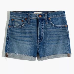 Madewell High-Rise Denim Shorts in Malden Wash